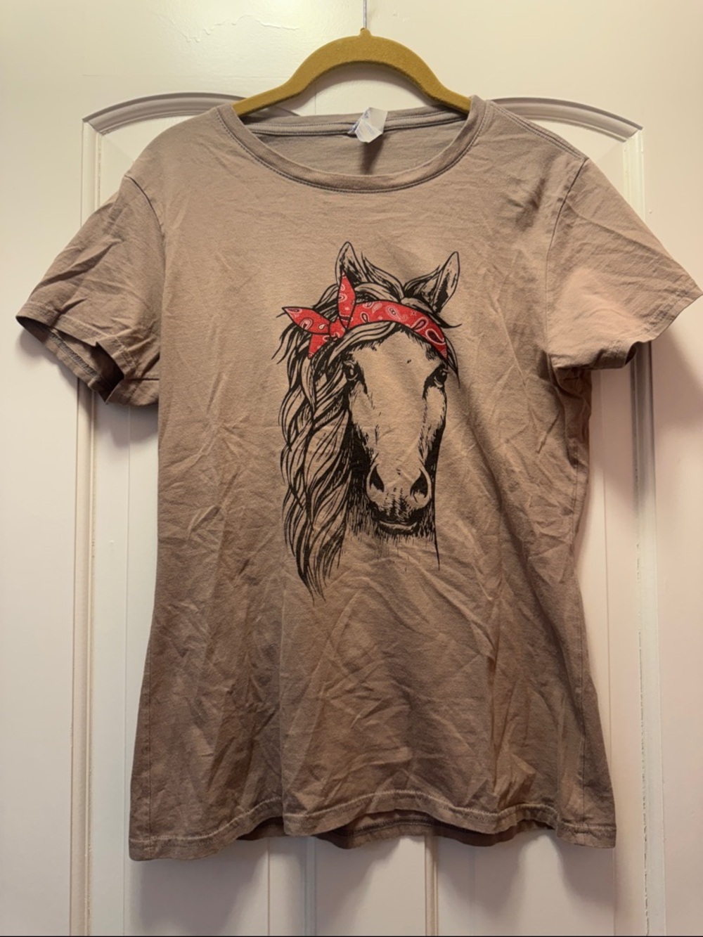 Taupe Graphic Tee with Horse and Red Bandana